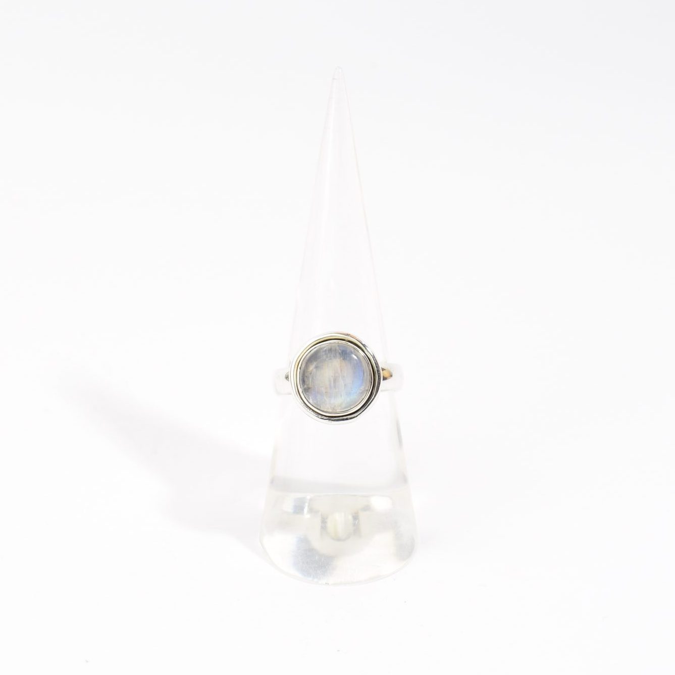 Bague ronde Pierre de Lune et argent – Image 3